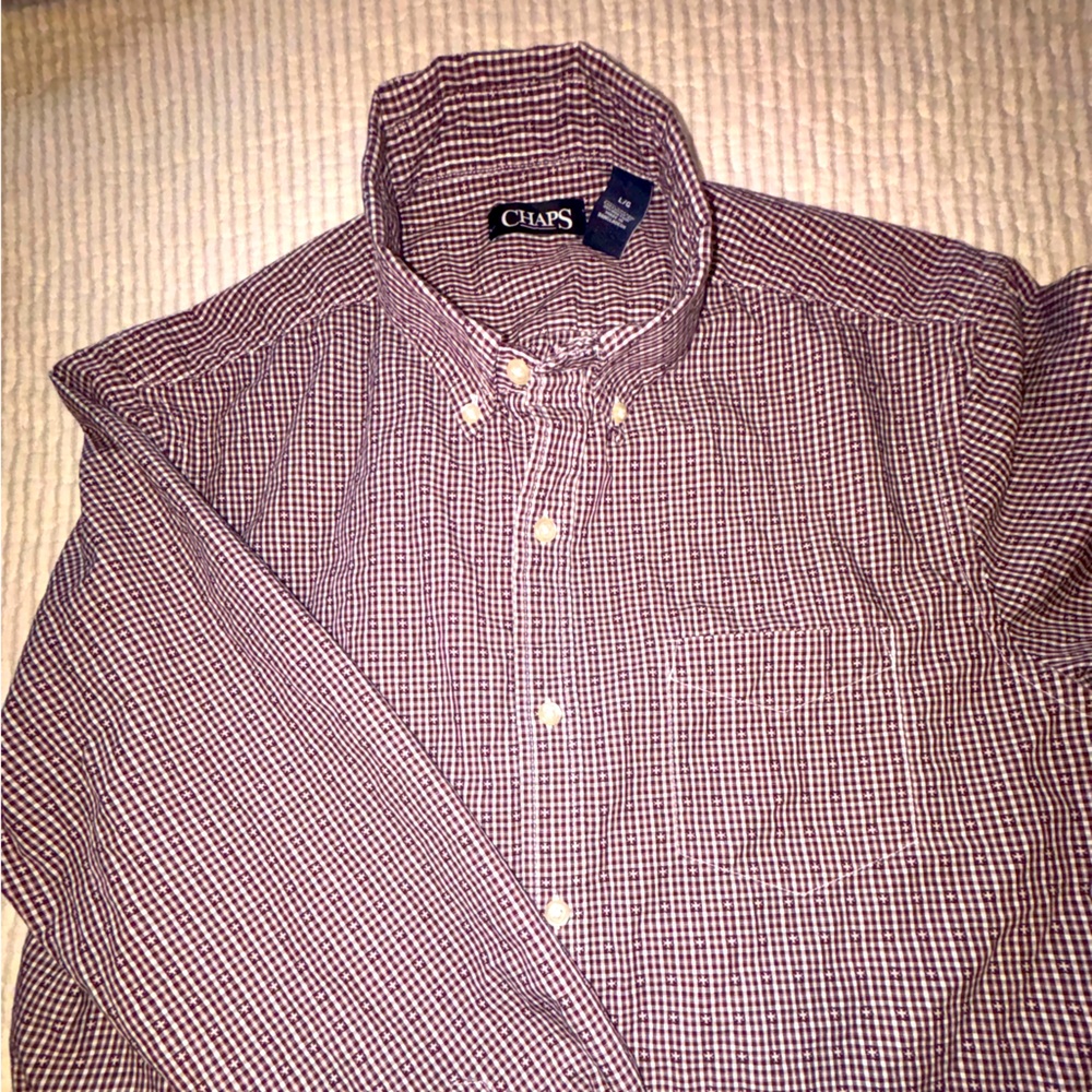 Chaps brand men’s button down casual shirt